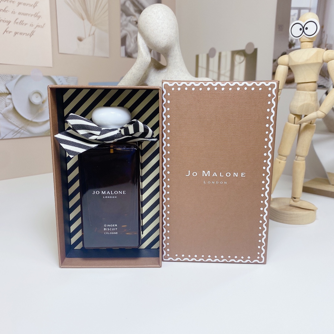 Jo Malone perfume
